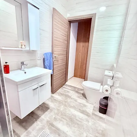 Apartament Modern In Centre Of *