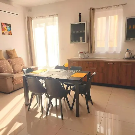 Modern In Centre Of Gzira