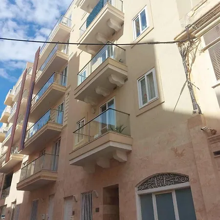 Apartment Modern In Centre Of *
