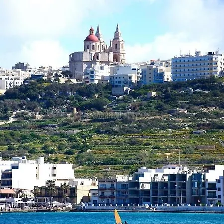 Modern In Centre Of Apartment Gzira
